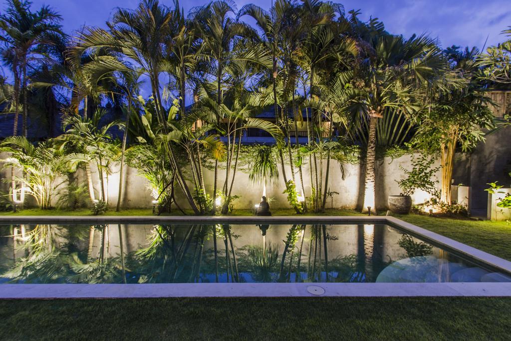 Villa Kundalini Seminyak Esterno foto