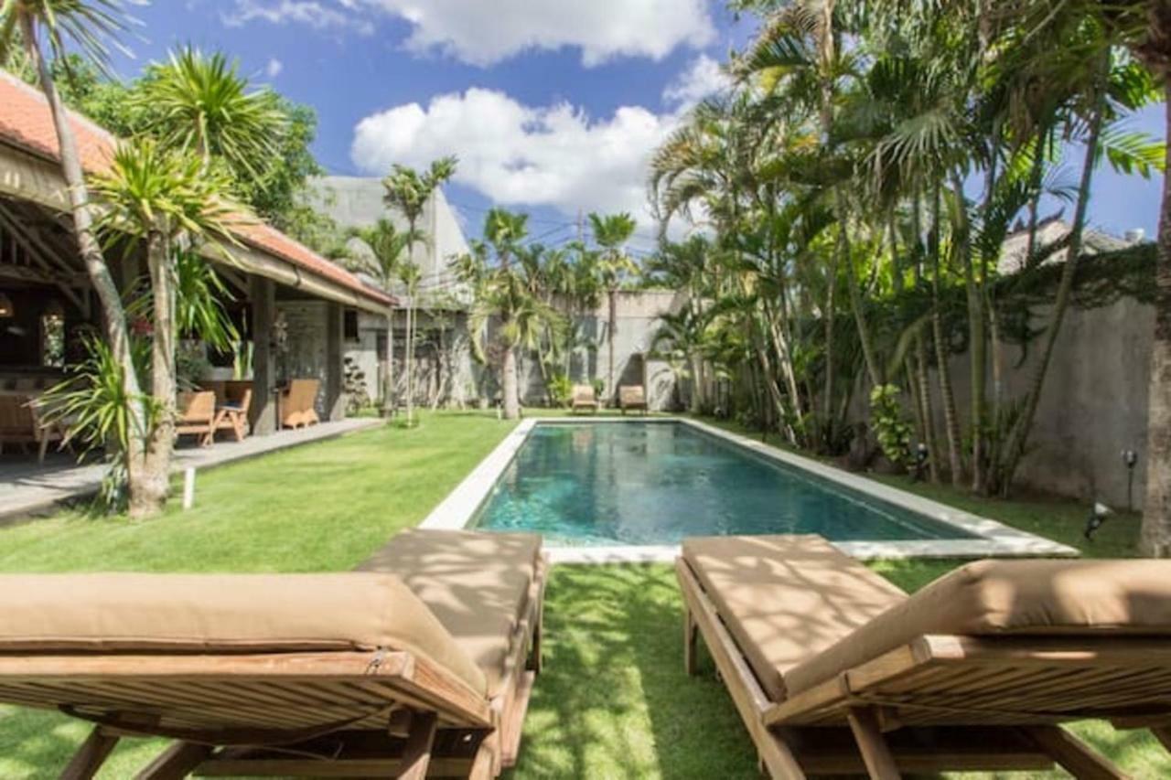 Villa Kundalini Seminyak Esterno foto